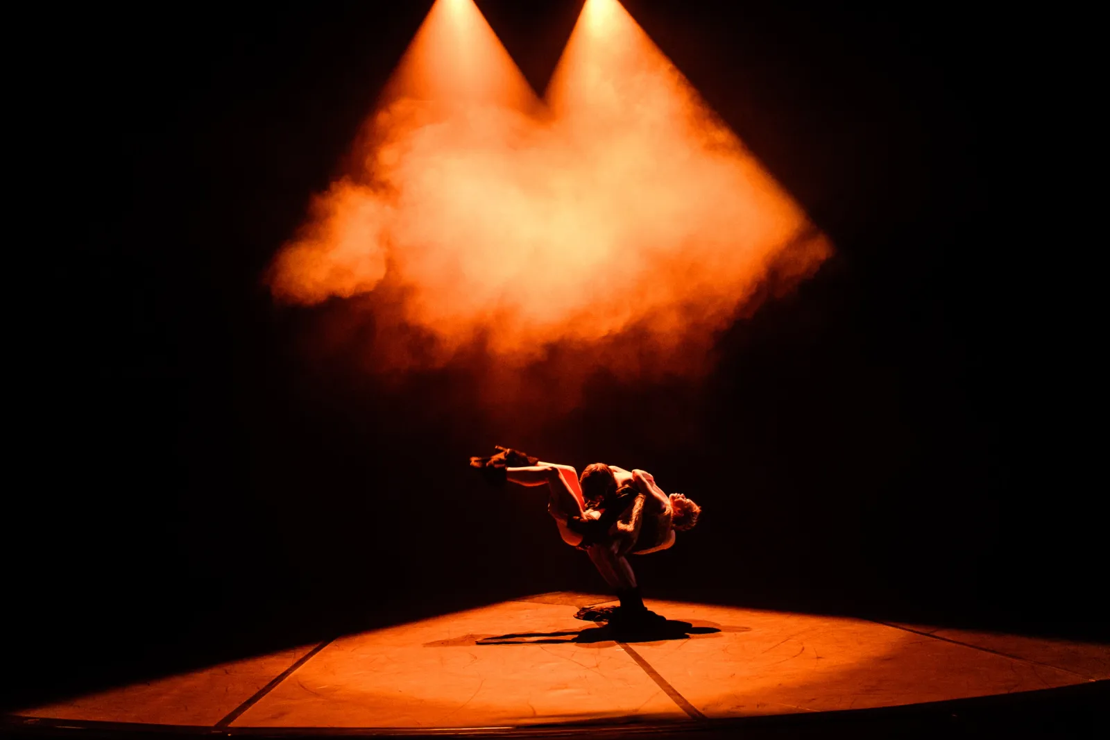 BY THE THROAT, fotografia 16 di 20
